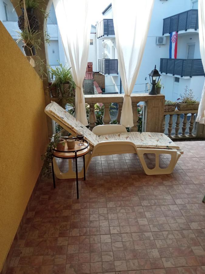 Apartments Tomić Vodice Zewnętrze zdjęcie